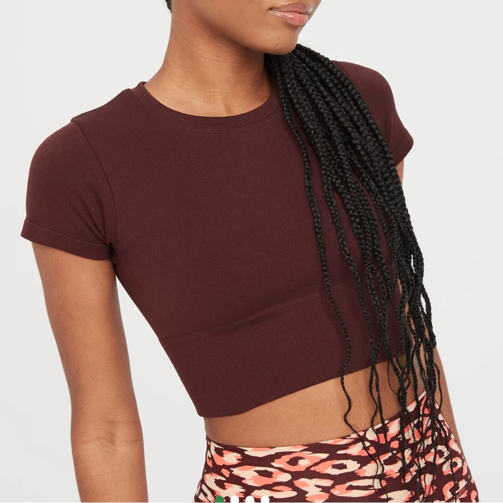 OFFLINE By Aerie Sidewalk Seamless Cropped T-Shirt